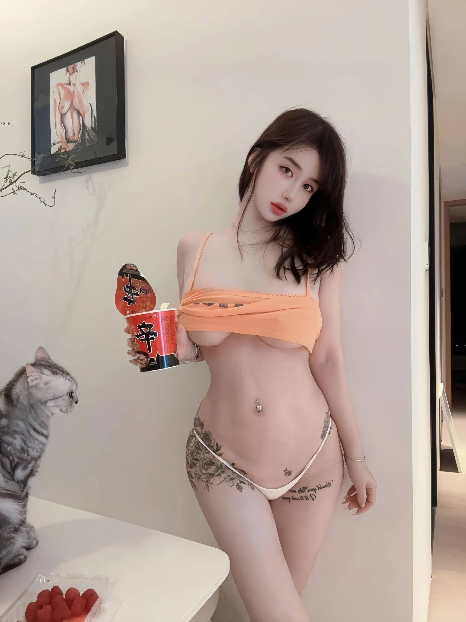 阿色 – 爱如潮水 [12P] – 秀人网免费无水印在线套图写真-密资库