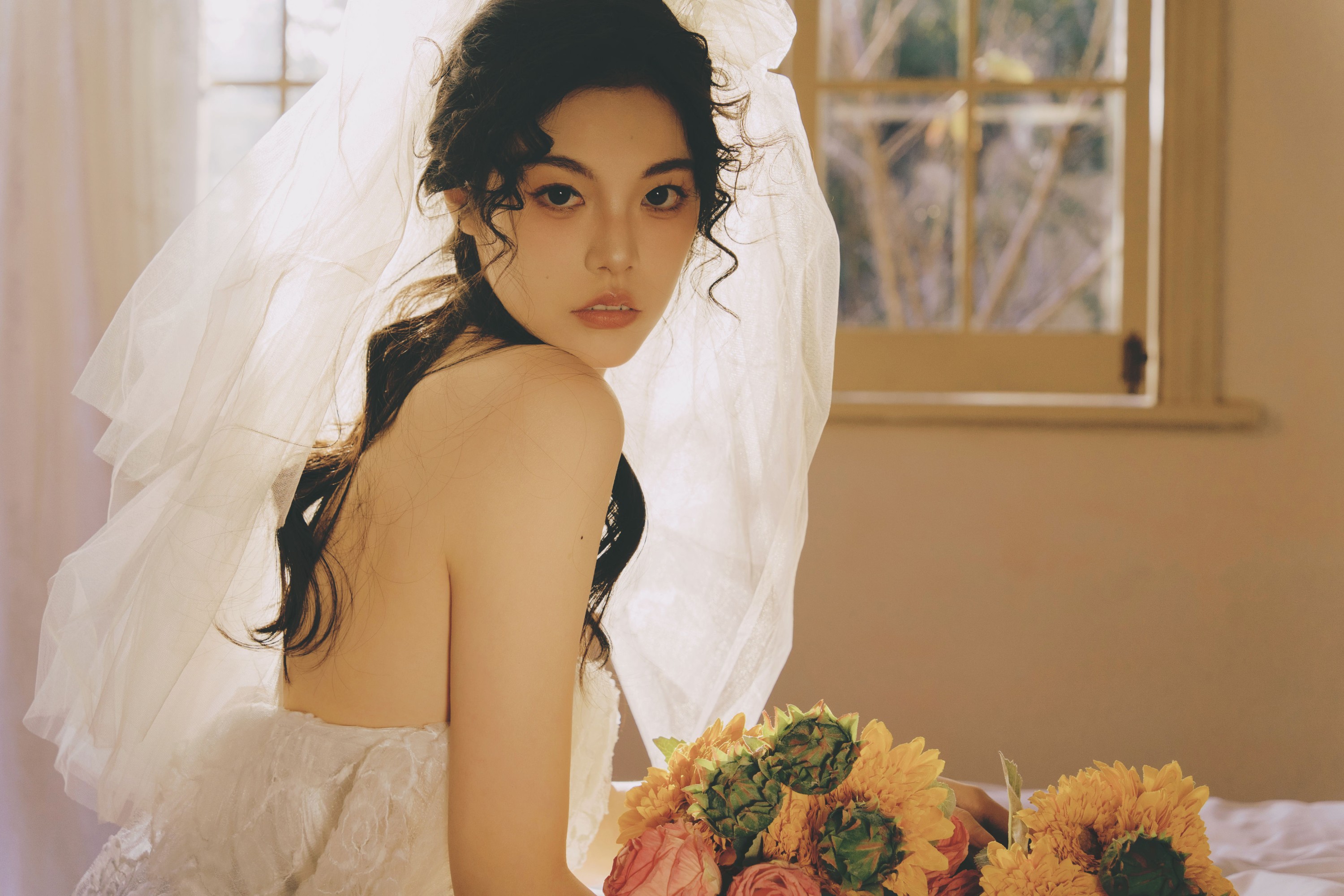图片[1]-狗狗狗狗yx – 《少女A》[13P]-密资库